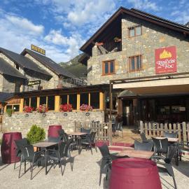 San Anton Benasque, hotel Benasquéban