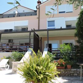 Apartman IV ( 2 + 2 )