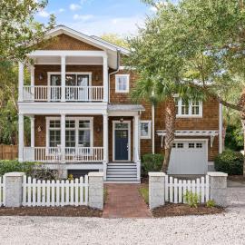 Blue Crab Cottage - 307 Kelsall Ave