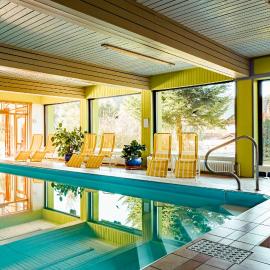 Landhotel GrünWies -Bonsai-Wellness Garni, hotel Lohbergben