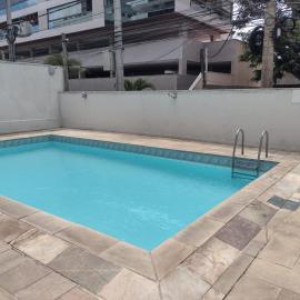 Apartamento Praia do Forte Familiar com piscina, hotel u gradu CFB