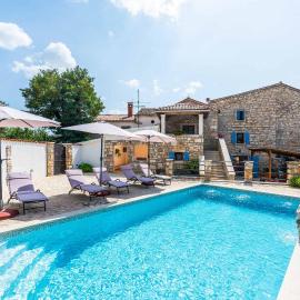 Villa Sweet Retreat, hotell i Baderna
