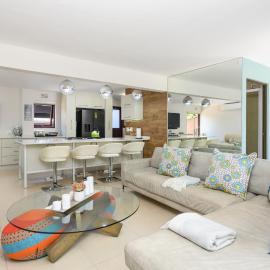 Villa 2811 Luxurious and Modern at Upmarket Golf and Beach Estate, hotel in Marina Beach