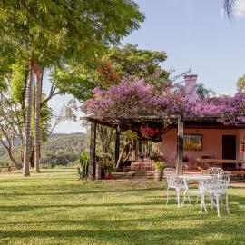 Pousada Rávis - Café e Descanso, hotel v destinácii Sabará