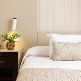 Hotel Plaza Del Castillo: Málaga'da bir otel