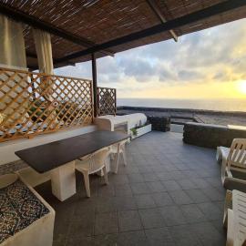 Dammuso Sul mare Sataria, hotel in Pantelleria