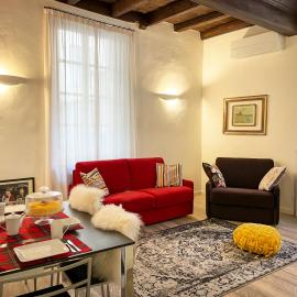 LuxRent Apartment Castello, hotel a Torí