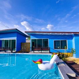 RadHut, hotel in Chalong