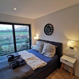 Tiny Home mit Panoramaterrasse - Ausblick ins Grüne inklusive, hotel a Wilhelmshaven