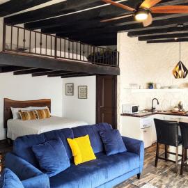 Hacienda El Galeon, hotel u gradu Ensenada