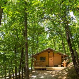 CAMPING ETXARRI, hotel a Echarri-Aranaz