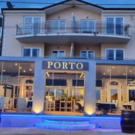 Rooms Porto, מלון בסבודרייה