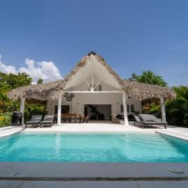 Casa Panamera- 5br luxury beach Villa Playa Coson、ラス・テレナスのホテル