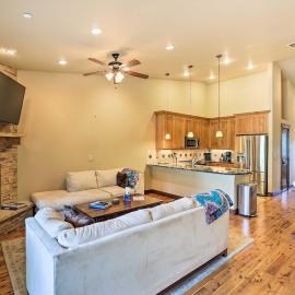 Elegant Frisco Condo w/ Private Hot Tub & Views!