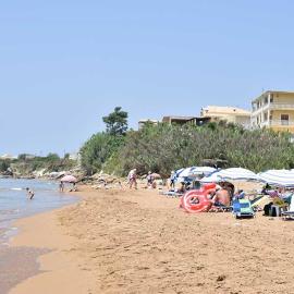 SUNSET BAY STUDIOS, hotel in Agios Georgios