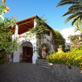 Residence Hotel Villa Fiorentino, viešbutis mieste Liparis