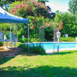 Heroes Garden Lodge: Pietermaritzburg şehrinde bir otel