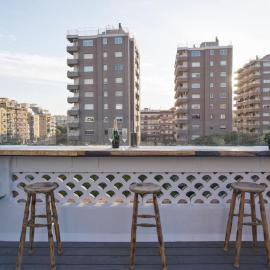 Apartamentos Premium con Terraza y Chill Out a 10 minutos del Camp Nou: El Arrabal'da bir otel