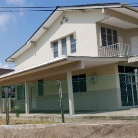 J & I Roomstay 2 Person with shared bathroom, hotel in Sibu