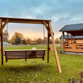 JZ Guest Ranch, hotel en Dobiegniew