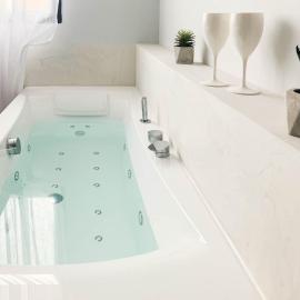 Jacuzzi Bay avec LITERIE GRAND LUXE proche du lac Annecy Avenue du Parmelan