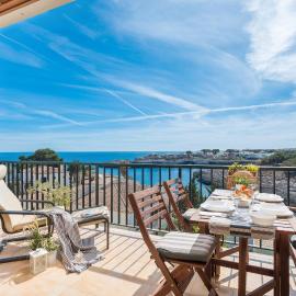 APARTMENT HARMONIA, Playa 300m by SM Holiday Properties