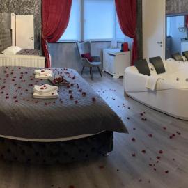 Valeria's Nest, Hotel in Reşiţa