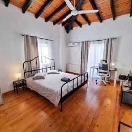 Mountains Retreat Rooms & Suites, Hotel in Ayios Theodhoros