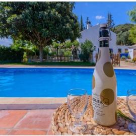 Casa Rural la Joya, hotel v destinácii Iznájar