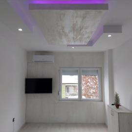 Apartman Aleksić u centru grada، فندق في Knjazevac.
