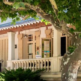 Soko Hotels-Pont du Gard, hotel i Remoulins