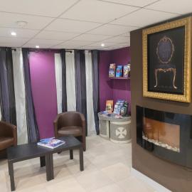 Villebarou에 위치한 호텔 Hôtel Le Cosy Blois Villebarou