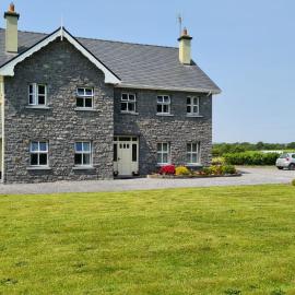 Whitethorn Lodge, Bed & Breakfast, Lackafinna, hotel en Cong