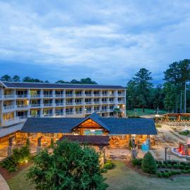 Auburn Marriott Opelika Resort & Spa at Grand National, hotel v destinácii Opelika