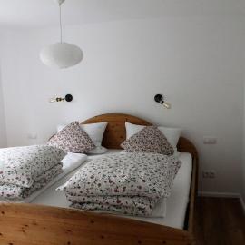 Appartement Gensungen، فندق في Felsberg