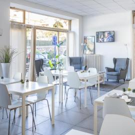 Hotel De Belgique à Menton, хотел в Мантон
