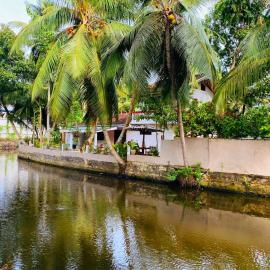 The River Villa, hotel in Talpe