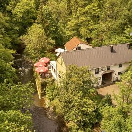 Ferienwohnung "Alte Pleiner Mühle", готель у місті Plein
