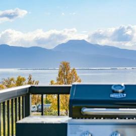 Rockfish Retreat at Kachemak Bay Kabins, hotel di Homer