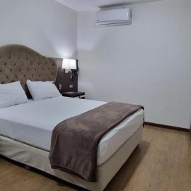 Hotel Imperio Real
