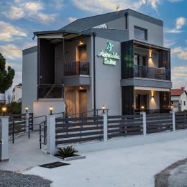 Artemida Suites, hotel a Hanioti