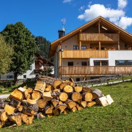 Editlodge "Dessura", hotel u gradu Badia