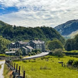 The Borrowdale Hotel: Keswick şehrinde bir otel