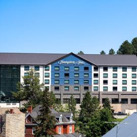 Hampton Inn Lead, hotel en Lead