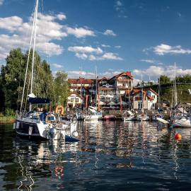 Marina Śniardwy Resort, hotel a Nowe Guty