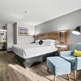 Red Lion Inn & Suites Deschutes River - Bend, hotel u gradu Bend