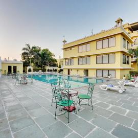 Padmini Bagh Resort