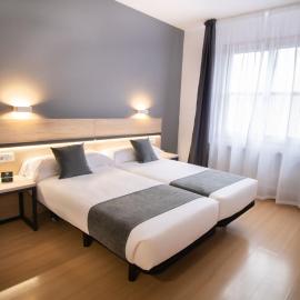 Alda Puerto Seco, hotel em Burgos