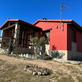 Casa Rural Roja, hotel i Cebreros
