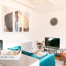 Whitstable Wishes, a Stylish Seaside Retreat, Whitstable with Parking Space, hotel em Whitstable